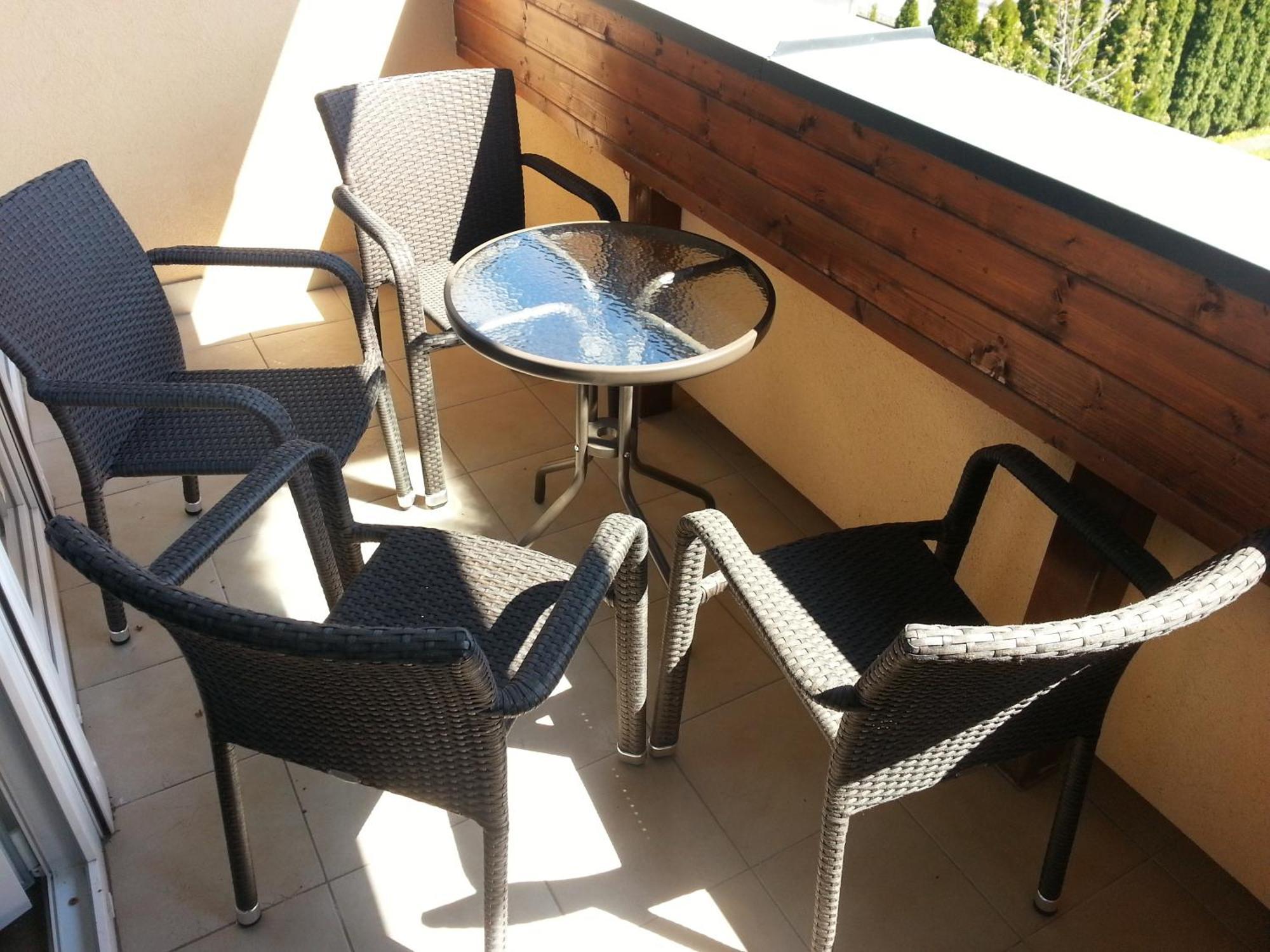 Ádám Apartmanház Siofok Ngoại thất bức ảnh